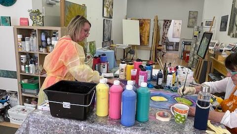 Kreativ-Workshop Intuitives Malen, Atelier für Kunst + Therapie Anne Theisen - freischaffende Heilpraktikerin für Psychotherapie und Künstlerin