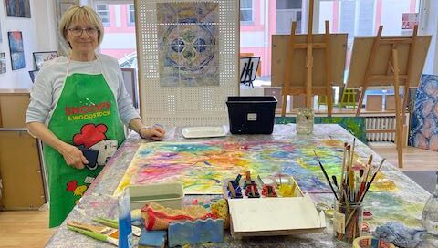 Kreativ-Workshop Intuitives Malen, Atelier für Kunst + Therapie Anne Theisen - freischaffende Heilpraktikerin für Psychotherapie und Künstlerin